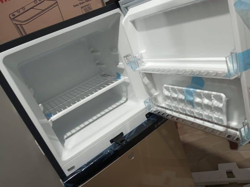 Dawalance Refrigerator 9146WB (35%) Energy Saving 4