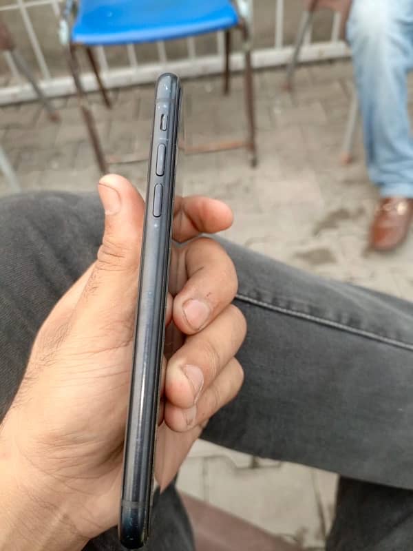 Iphone xr pta proved 64 gb 2