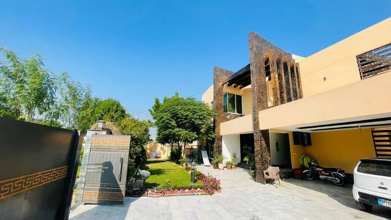 2 Kanal Designer House Is Available For Sale In Citi Housing Phase 1 Faisalabad 13