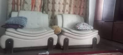 Leather sofa set for sell