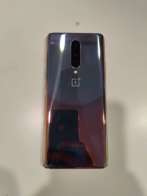 OnePlus 8 10/10 Single SIM 8/128 GB 0