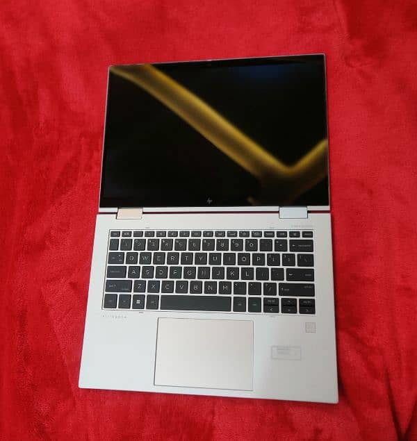 Hp elitebook 1040 g9 12th genration 4