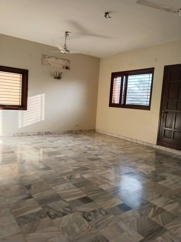 Fully Renovated 500 Yard Bungalow For Rent 5