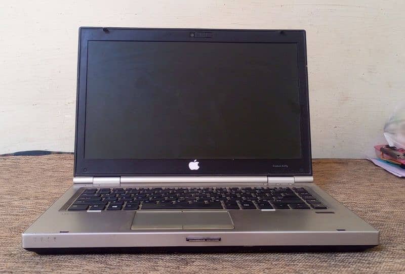 HP EliteBook 8470p 1