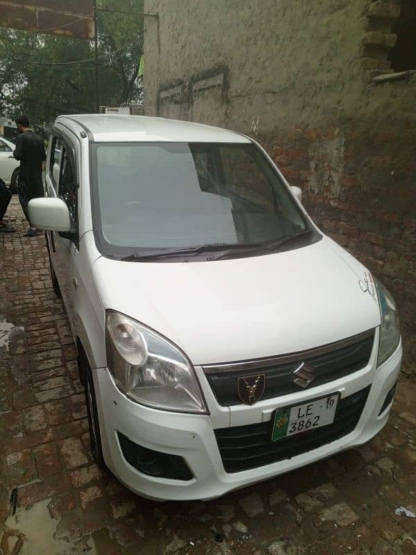 Suzuki Wagon R 2019 13