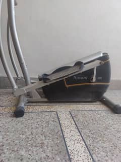 Tempo Fitness E901 Elliptical