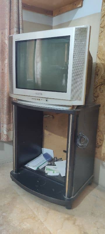 Samsung TV with trolley for sale 0