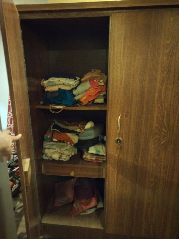 WARDROBE (Almari). for sale 5