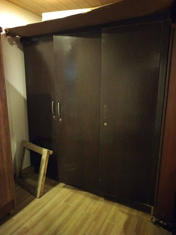 WARDROBE (Almari). for sale 6