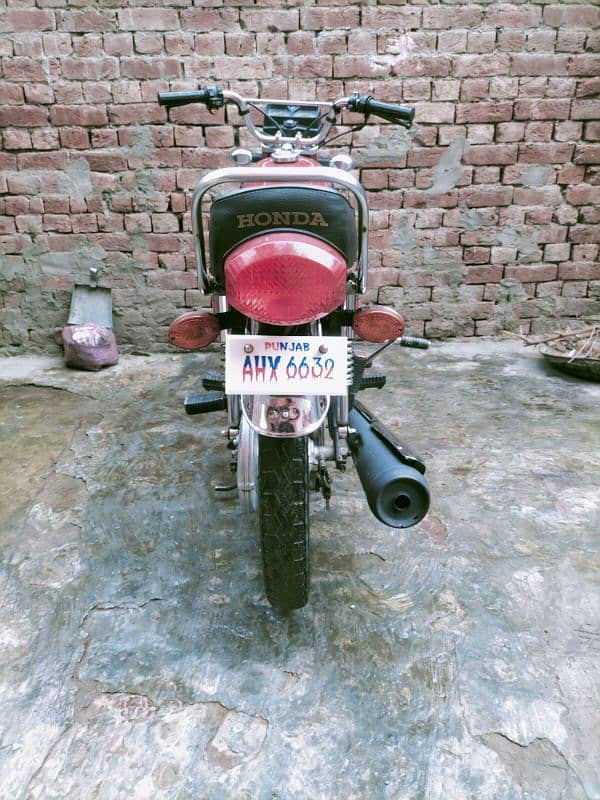 Honda 125 2022 model urgent for sale 1