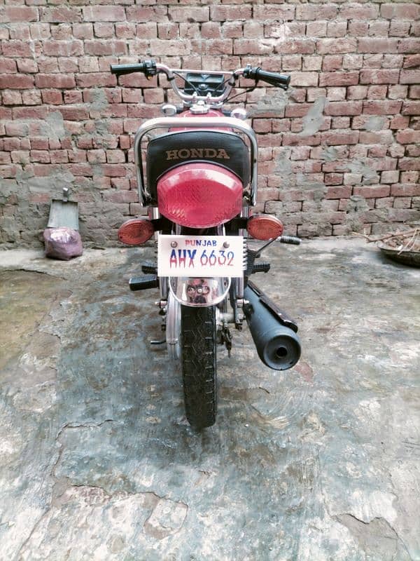 Honda 125 2022 model urgent for sale 2