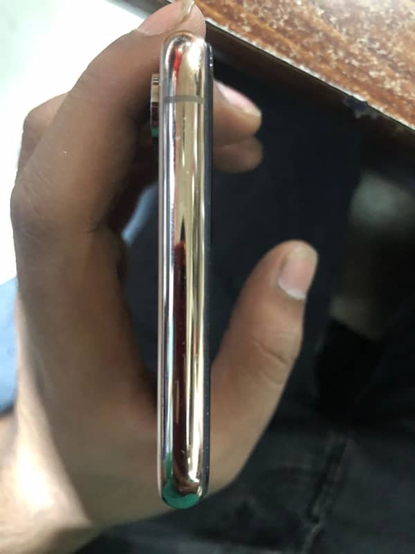 Apple IPhone XS MAX 256 GB Offical Approved 2