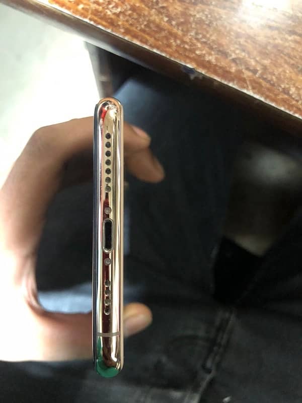 Apple IPhone XS MAX 256 GB Offical Approved 3