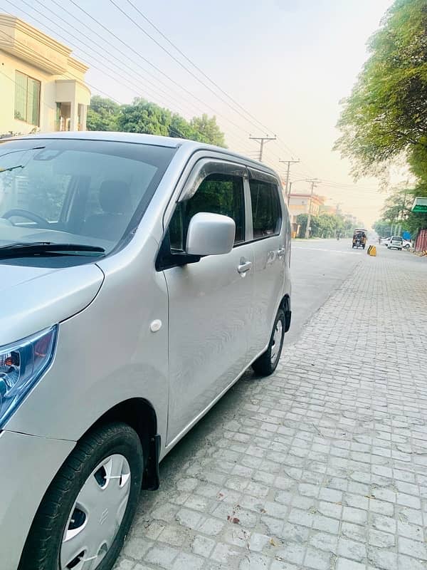 Suzuki Wagon R 2018 6