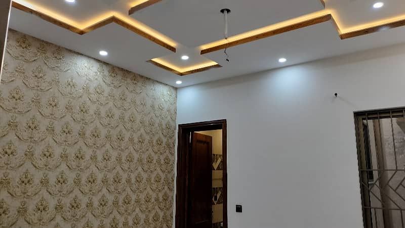 5 Marla Brand New Luxury House Available For Sale Allama Iqbal Town Good Location 10