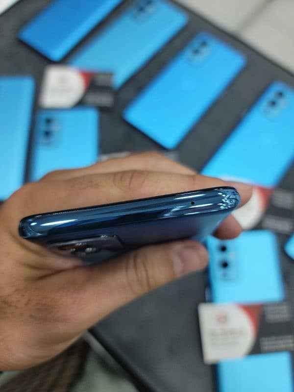 OnePlus 9  8/128GB 10/10 Condition PTA Approved 8