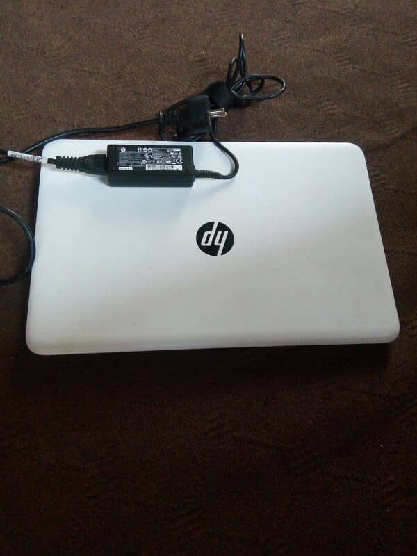 Hp laptop urgent for sale 4