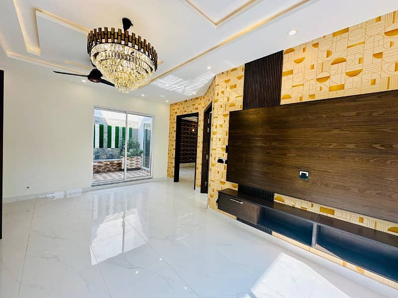 5 Marla Ultra Modern Super Luxurious Bungalow for Sale in DHA Defence 13