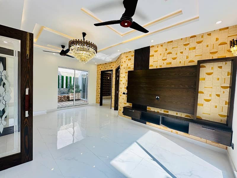 5 Marla Ultra Modern Super Luxurious Bungalow for Sale in DHA Defence 14