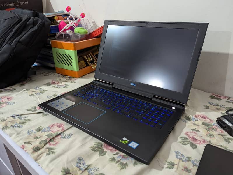 Dell G7 - RTX 2070 - Gaming Laptop House 5