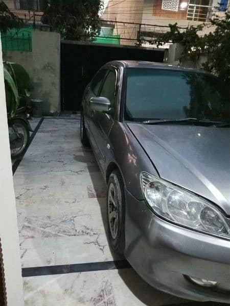 Honda Civic EXi 2005 5