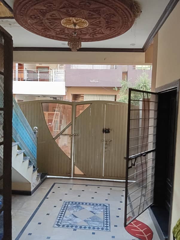 Ghouri town Duble Story House For Rent water electrity Available 30