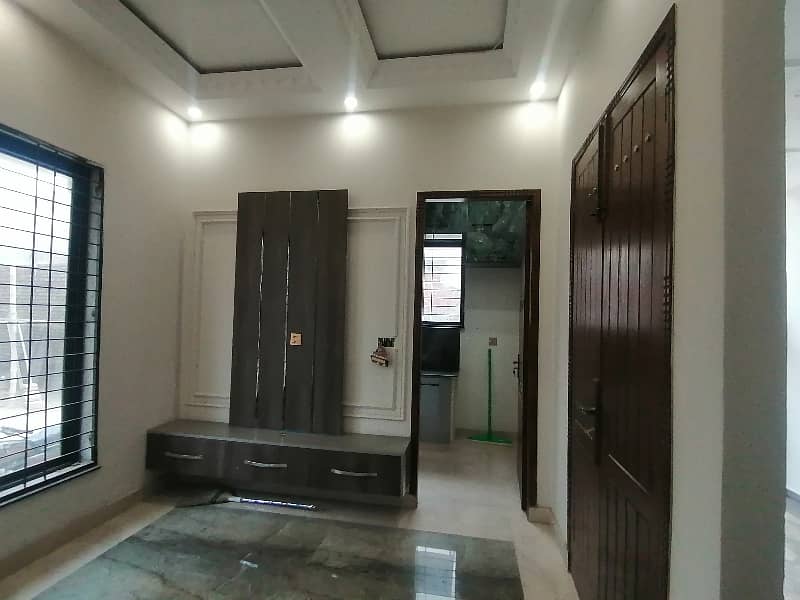 Ideal Prime Location House Is Available For sale In Lahore 7