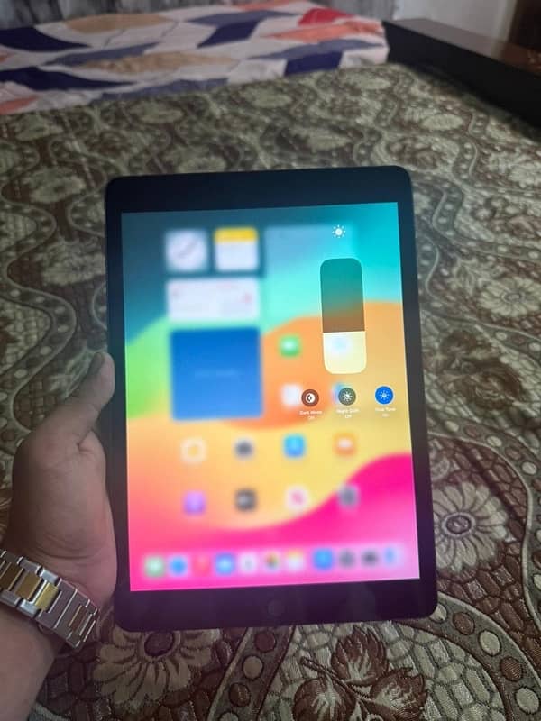 IPAD 9th GENERATION 5