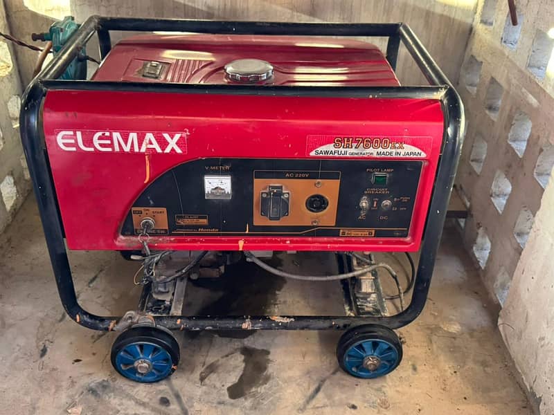 Elemax  Generator for sale / Generator 10