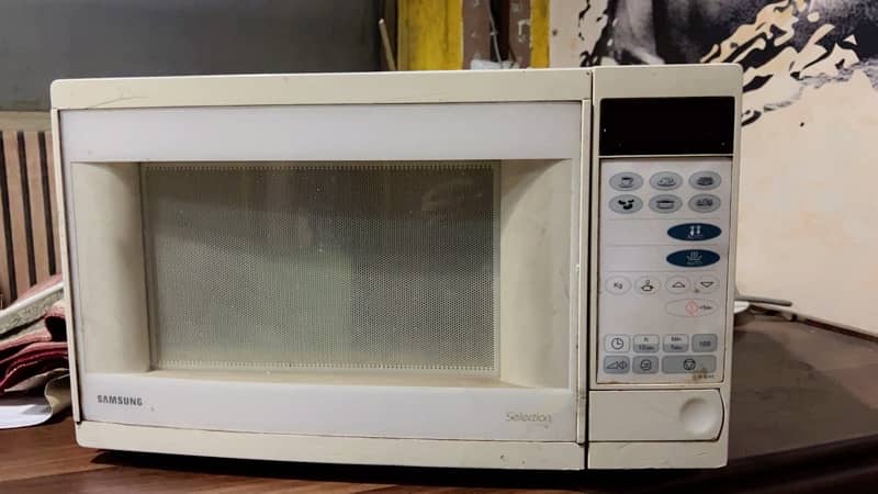 microwave oven 2