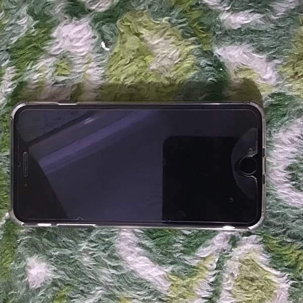 IPHONE 7 plus pta approved urgent sale price is negotiable 1