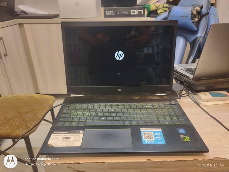 HP Pavilion 15 gaming laptop 4