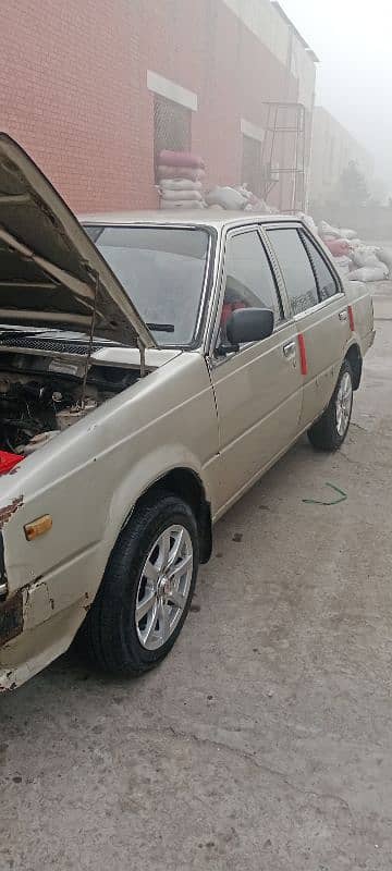 Nissan Sunny 1985 10