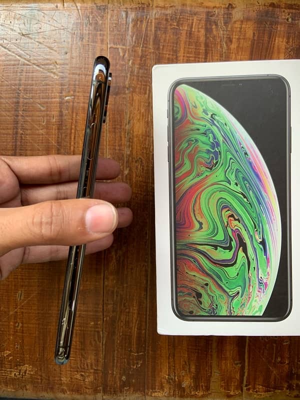 iphone xs max 64 gb pta aproved 2