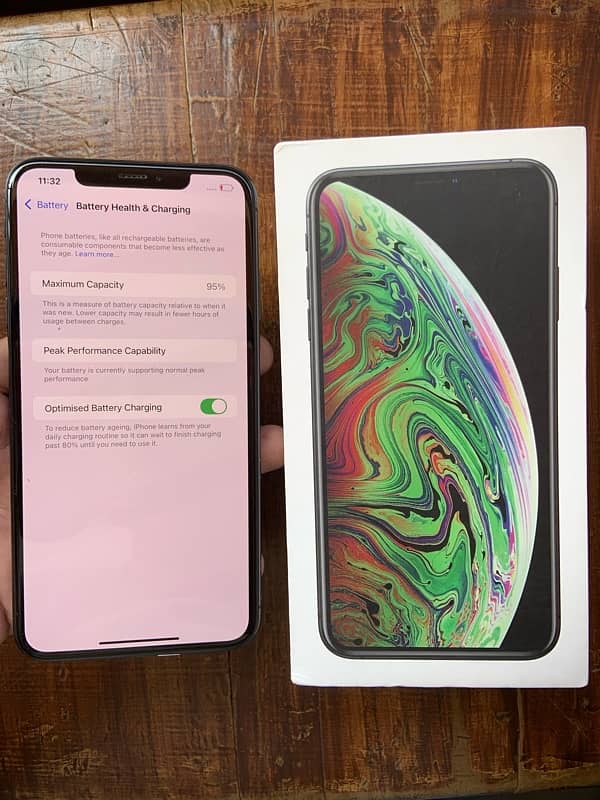 iphone xs max 64 gb pta aproved 6