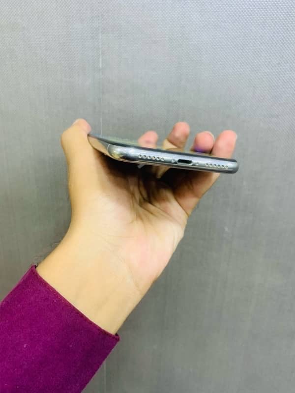 Iphone X 64gb PTA APROVED 5