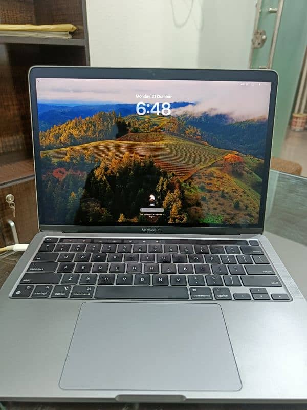 Apple MacBook pro m3 14 inch 16 gb 512 gb SSD in new condition 1