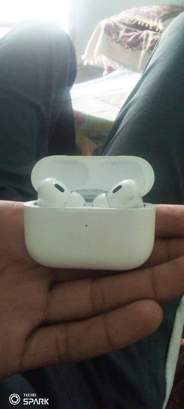 airpods pro 1