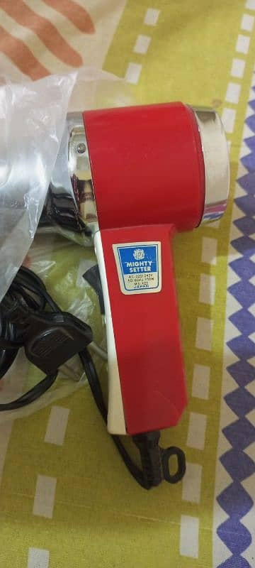 Hair dryer and setter imported 1