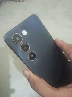 vivo Y100