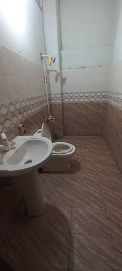 North Nazimabad block L ground floor 3 beddd portion on rent