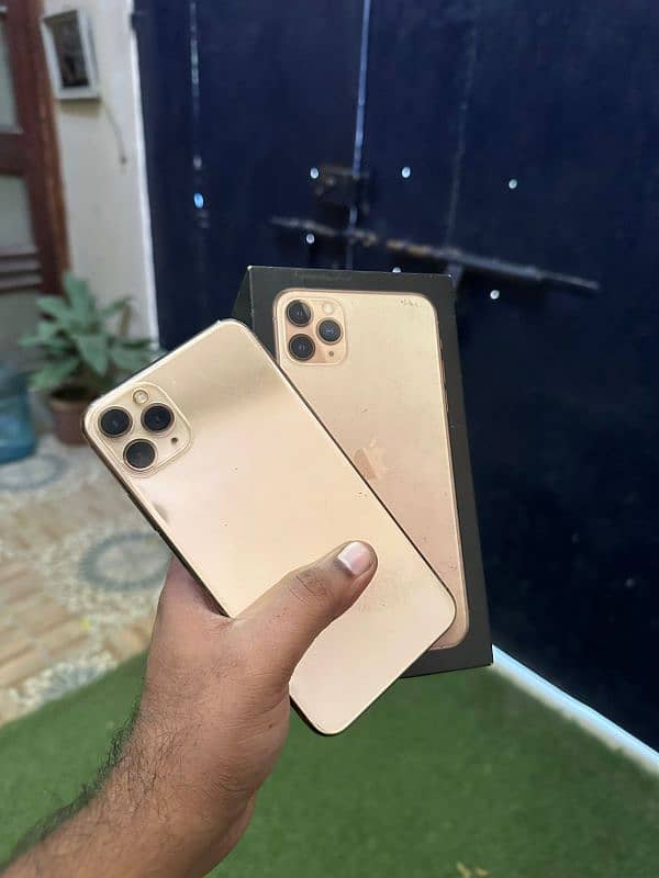 Iphone 11 Pro Max PTA approved 0