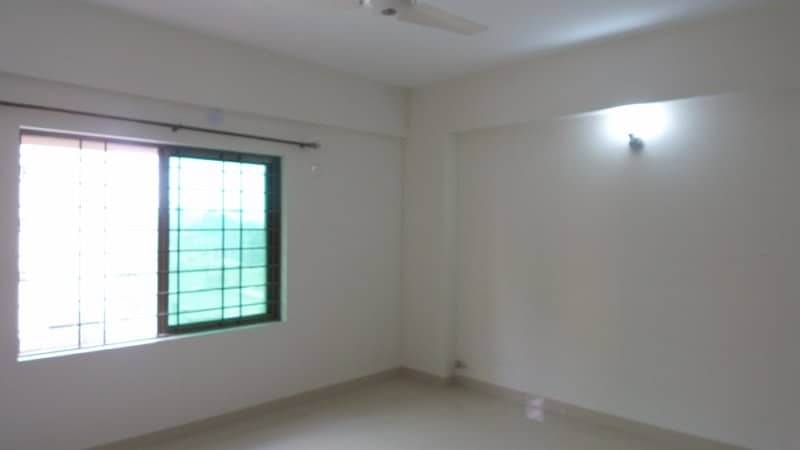 3 Bed Flat For Rent Askari 11 Lahore 19