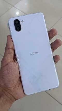 Aquos R3 6/128 Non PTA *Genuine* SoftBank            (Aqous, Aquas R5)