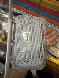 TP Link Excellent Condition 300Mbps Modem router