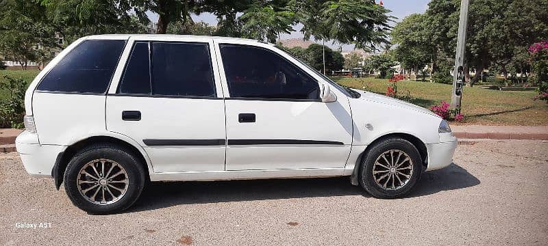 Suzuki Cultus VXL 2005 1