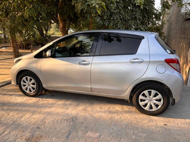 Toyota Vitz 2014 6