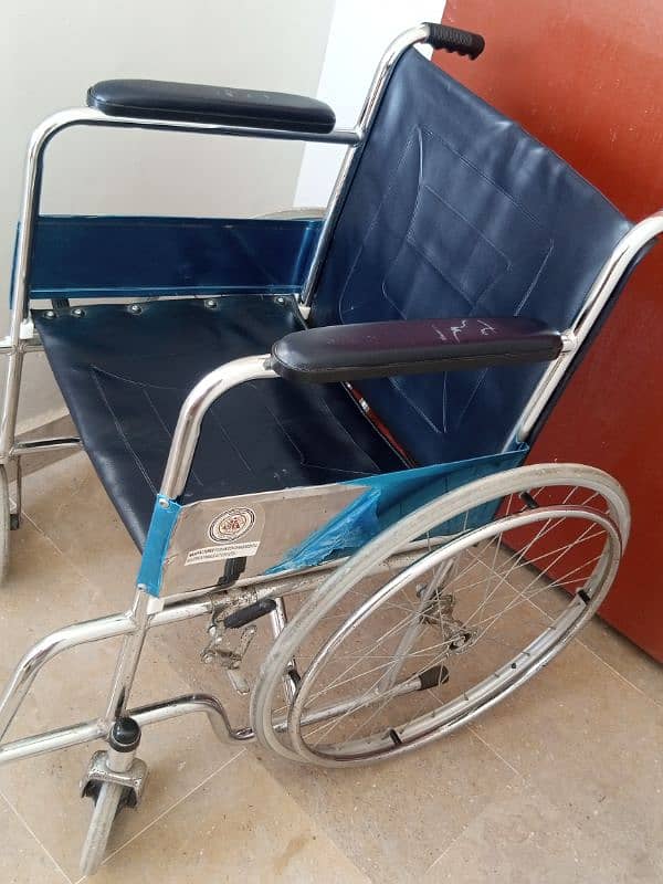 steel body havy wheelchair 1