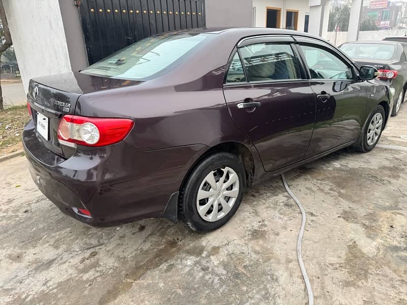 Toyota Corolla GLI 2014 4