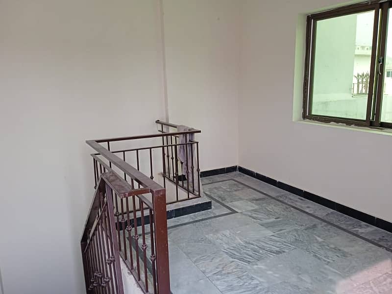 Upper portion 10 marla for rent in phase 2 bahria town rawalpindi 4